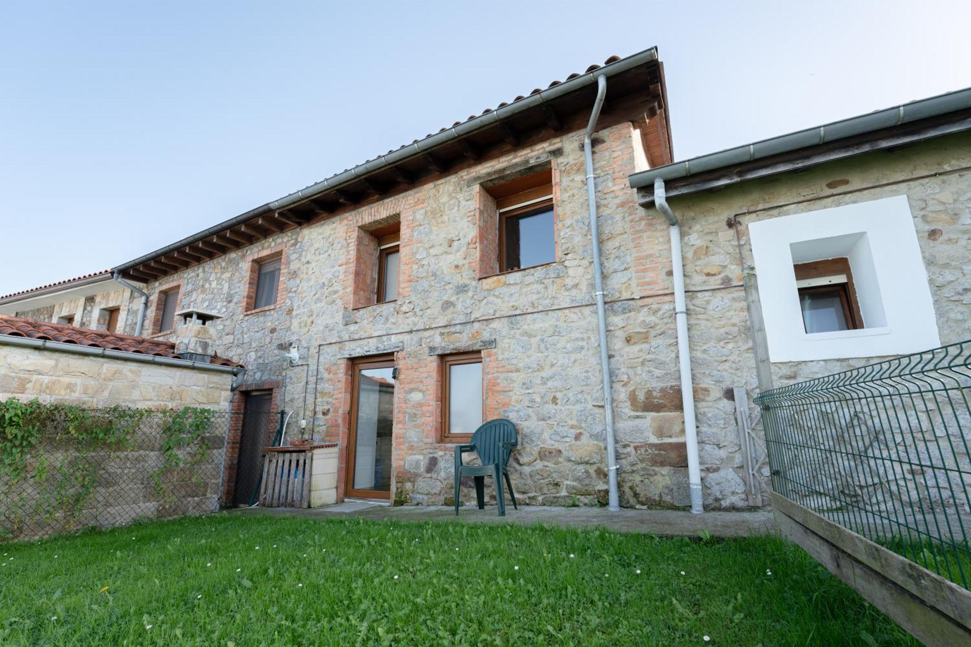 La Casita De Oruna By Urbanhosting Luaran gambar